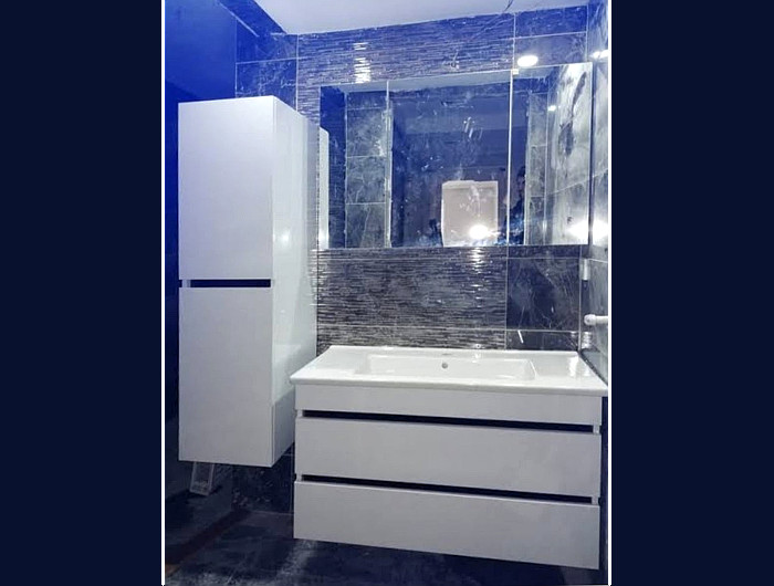 banyo dolabı